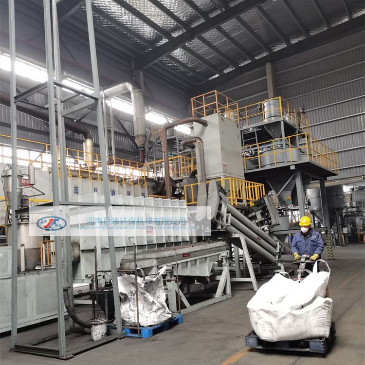 退役鋰電池回收不再難，回收處理設(shè)備助力開(kāi)啟綠色未來(lái)